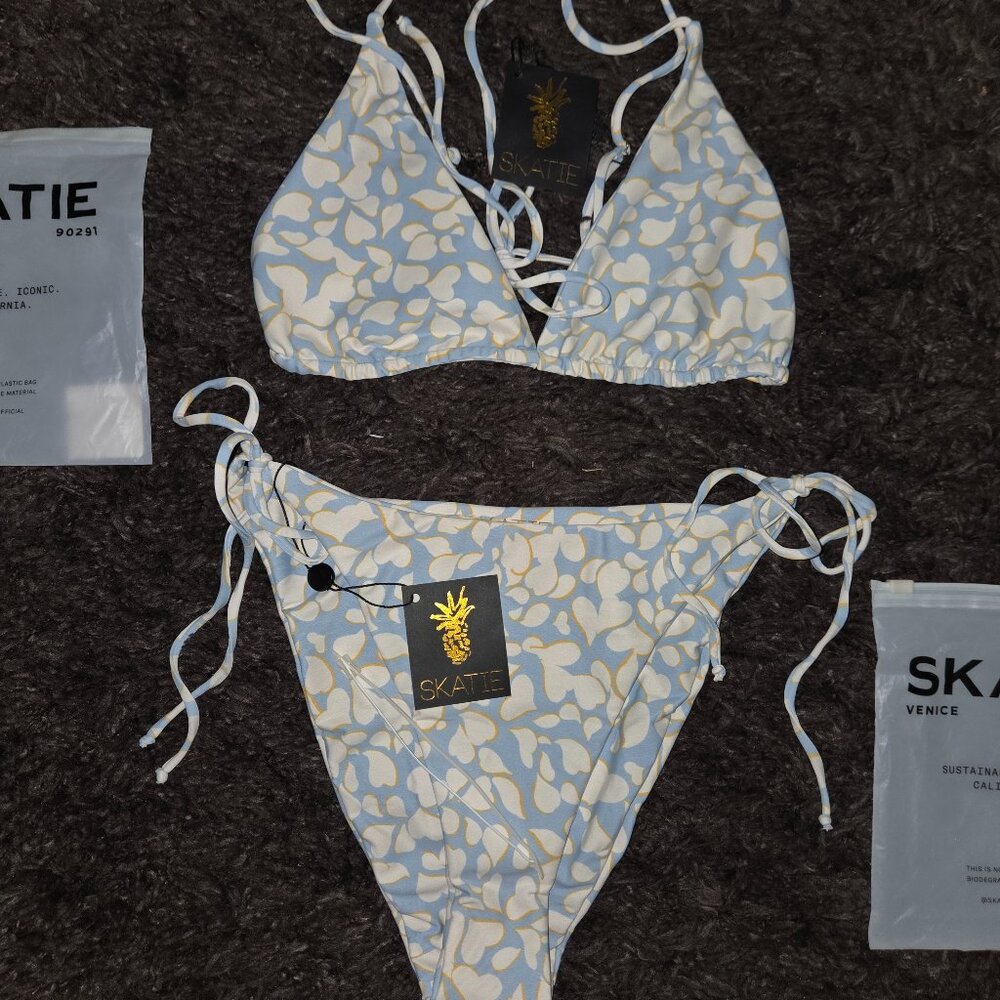SKATIE Women's Bikini Stringy (ella top, Kristen bottom)Gold Hardware Adjustable